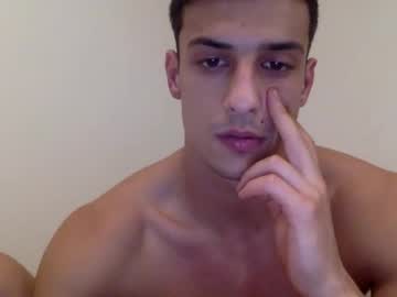 webcam man thenewguv12 live cam image #10638901