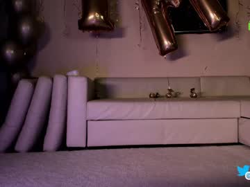 webcam girl hollyextra live cam image #9290785