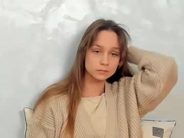webcam girl racheihenry live cam image #3598391