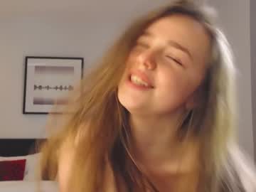 webcam girl violaharris__ live cam image #5648121