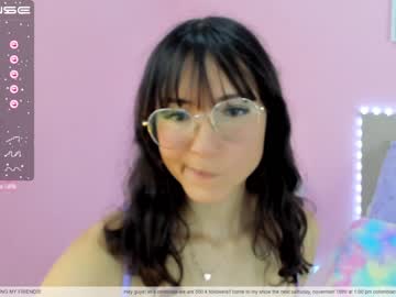 webcam girl little_effy18 live cam image #4224477