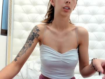 webcam girl hotfallingdevil live cam image #2544808