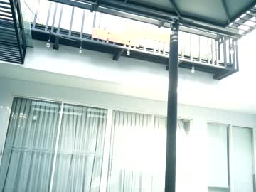 webcam girl artmosphera live cam image #5703477