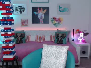 webcam girl holihurricane live cam image #6477021