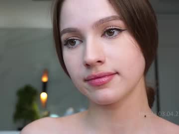 webcam girl hecola live cam image #12279463