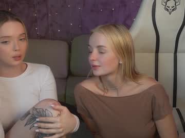 webcam couple kira0541 live cam image #10655768