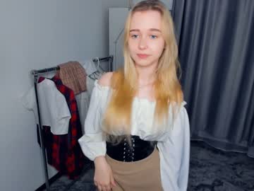 webcam girl fresh_cherries live cam image #7134178