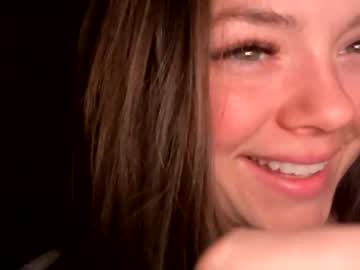 webcam girl emersoncane live cam image #4609749
