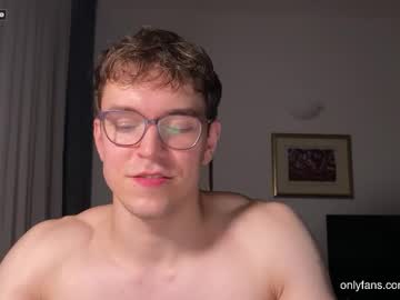 webcam man thatjohnny live cam image #12743446