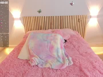 webcam girl little_effy18 live cam image #5940838