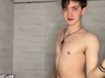 webcam man aronyou_win live cam image #11563991
