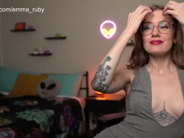webcam girl emma_ruby live cam image #4781192
