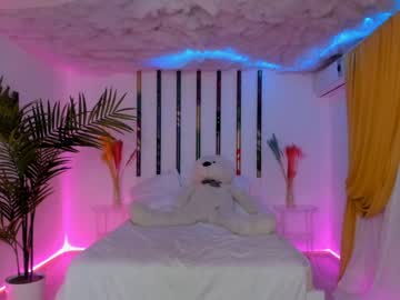webcam girl elisa_oliver live cam image #314477