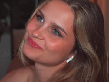 webcam girl lola_jd live cam image #9760080