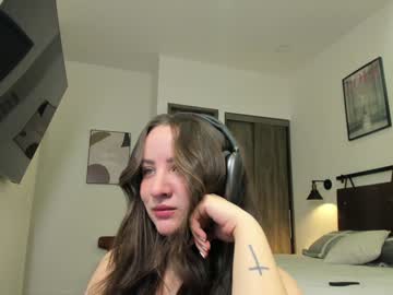 webcam girl lindabluee live cam image #12116860
