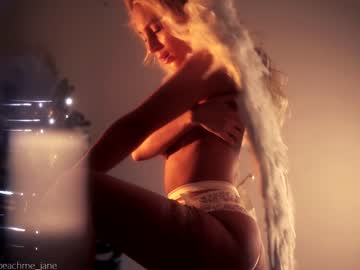 webcam girl peach_me live cam image #1449859