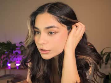 webcam girl doubedeesarai live cam image #11853633