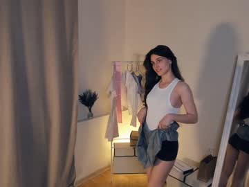 webcam girl alice_caprrice live cam image #6695167