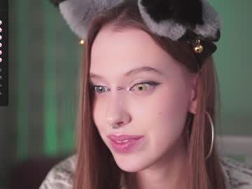 webcam girl hoolybunny live cam image #7575675