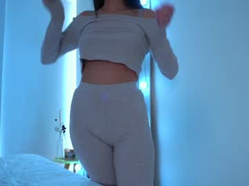 webcam girl houseofkei live cam image #1793428