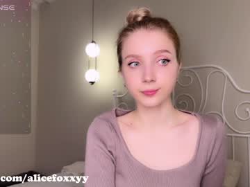 webcam girl oh_honey_ live cam image #8786458