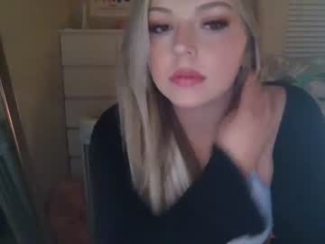 webcam girl addilovesu live cam image #5935342