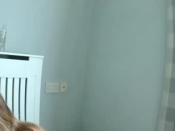 webcam girl peachesandcream_1 live cam image #8652922