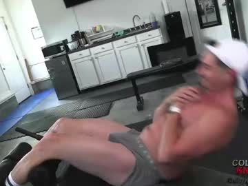 webcam man colbyknox live cam image #9559275