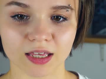 webcam girl primrosecolemanf live cam image #11086117