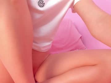 webcam girl little_effy18_ live cam image #12784143
