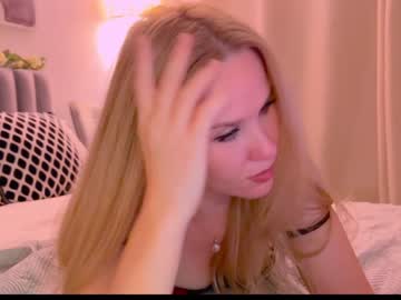 webcam girl myassistant live cam image #5569981