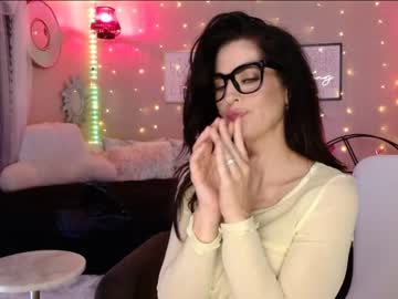 webcam girl milf_lacey live cam image #6335850