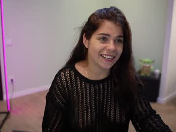 webcam girl hot_chill__ live cam image #6371534