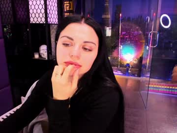 webcam girl alma_pearl live cam image #12150345