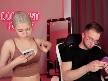 webcam couple dominant_family live cam image #2202417