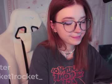 webcam girl pocketrocket_ live cam image #9330102