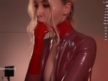 webcam girl bronnica live cam image #4472905