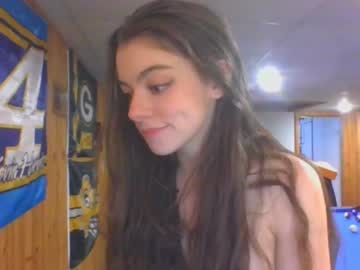 webcam girl rosegold18 live cam image #8253174