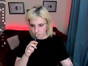 webcam girl yolandi_toit live cam image #2953939