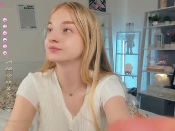 webcam girl _magic_smile_ live cam image #10543397