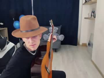 webcam man mr__mickey live cam image #2599487