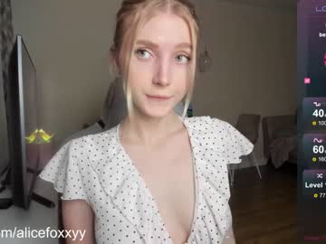 webcam girl oh_honey_ live cam image #7919793