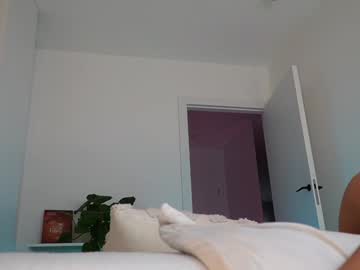 webcam girl sonya_kelsey live cam image #10821816