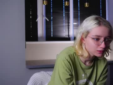 webcam girl cathrynbelger live cam image #11894125