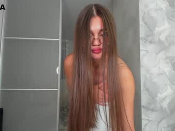 webcam girl mia_devill live cam image #5271340