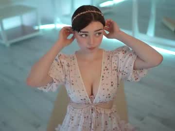 webcam girl floret_joy live cam image #7572985