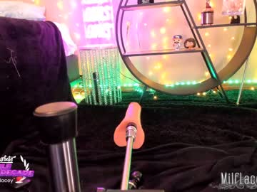 webcam girl milf_lacey live cam image #3993096