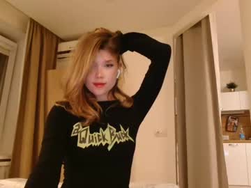 webcam girl bitter_moon live cam image #5999500