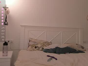 webcam couple sunsay_effie live cam image #6819178