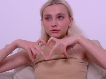 webcam girl shycinderella live cam image #950321